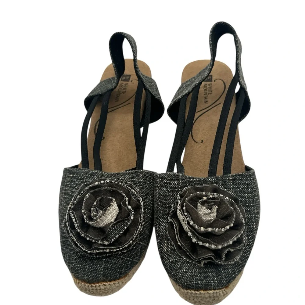 White Mountain Women's Serene Wedge Sandals With Floral‎ Accent